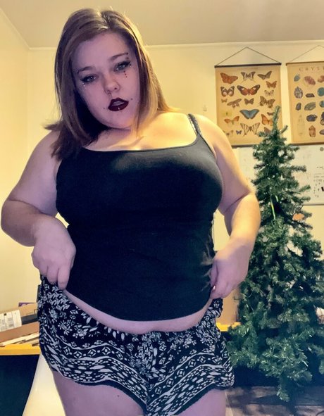 onlyskyyla pretty actress img