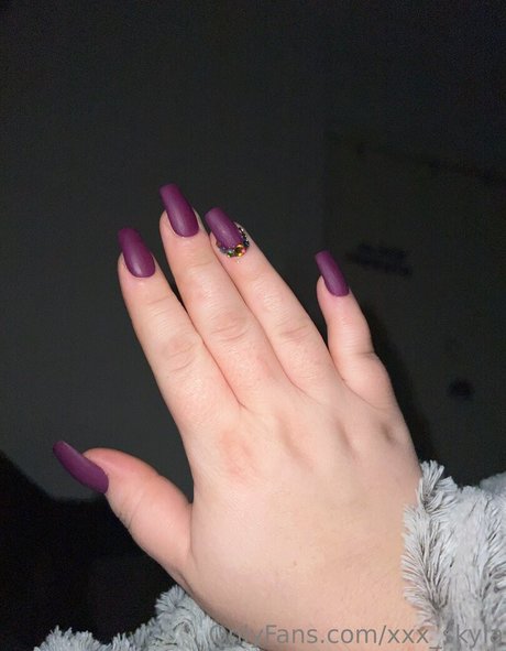 onlyskyyla nude model photos