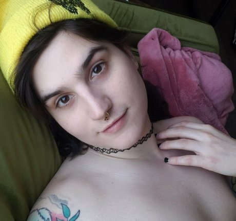 skyyshark hot model archive