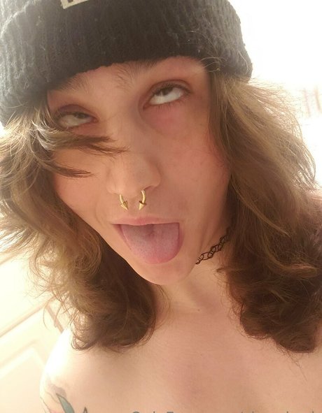 skyyshark hd pornstar pic