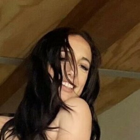 NIkkole Teja top star pic