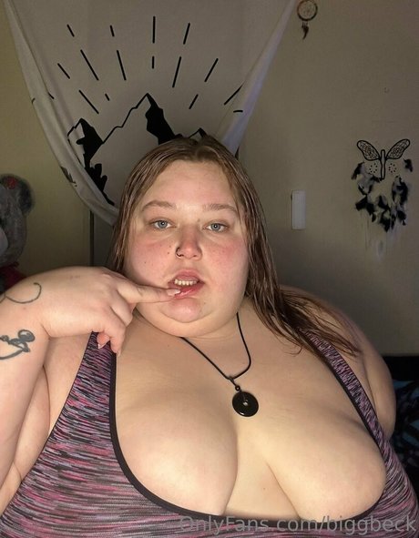 biggbeck star erotic photos