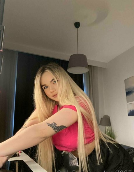 april007 art pornstar photo