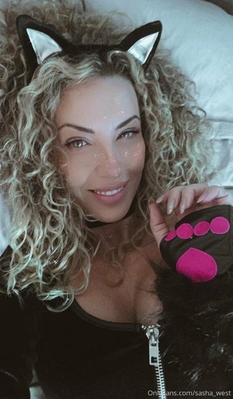 Sasha West high quality star galleries