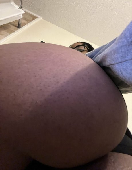 Iamdomtease model exclusive pictures