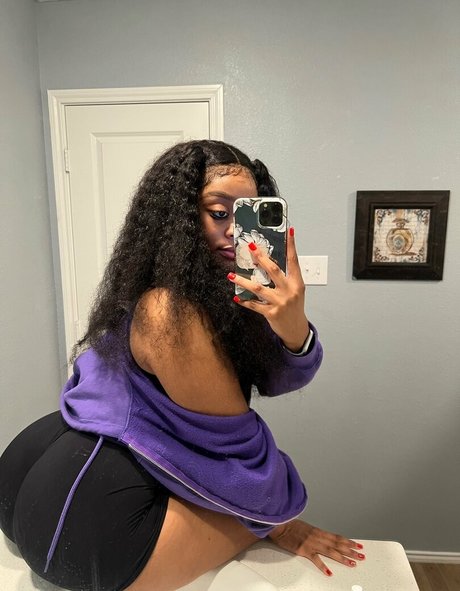 Iamdomtease pornstar erotic archive