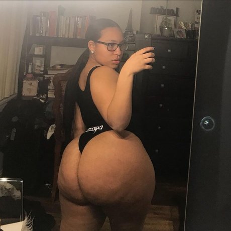 Kathrynn Marie model porn photo