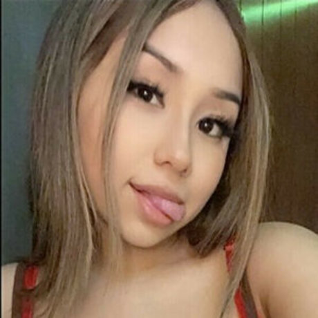 Kiwwimay model erotic images