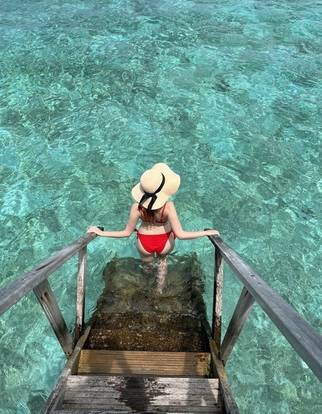 vleafnin pornstar pretty picture