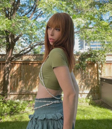 Aria Faye hot pornstar picture