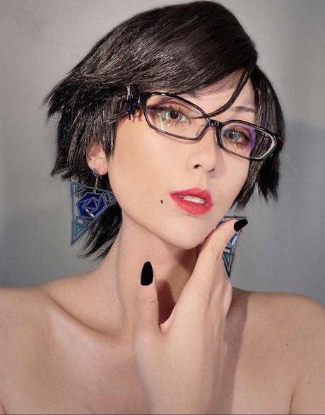 Larissa Rochefort porn star gallery