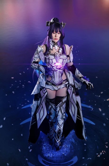 open legs onlyfans hot image