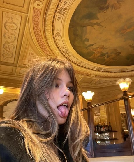 Clarissa Muller pretty model photos