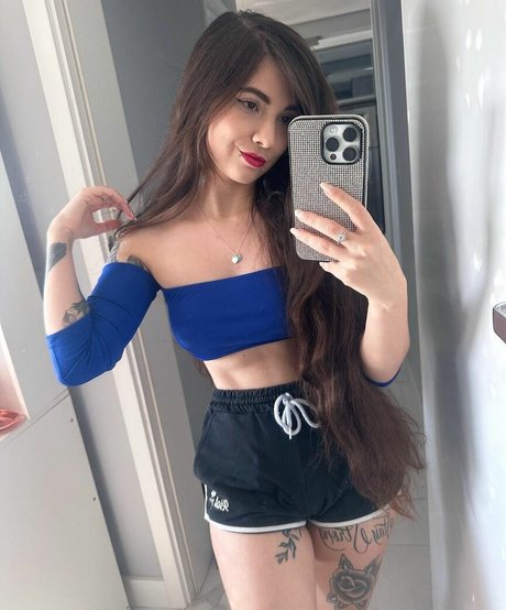 Diretora Muniz model nudes img