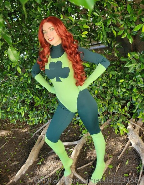 Amanda Lynne star art photos