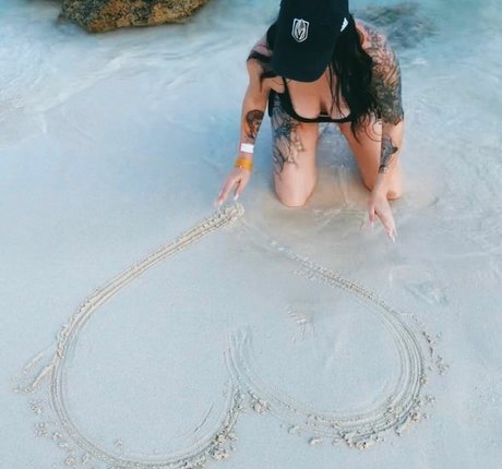 baeporeon erotic star images