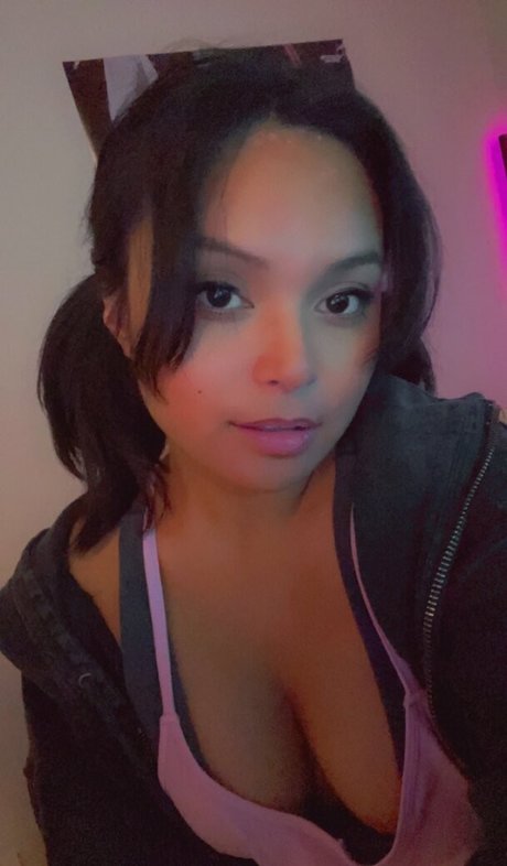 Radpuppy sexy actress img