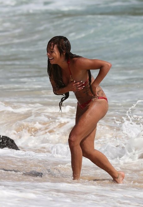 Sydney Leroux best actress archive