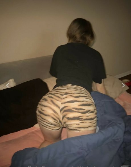 Kenna Bates porn model archive