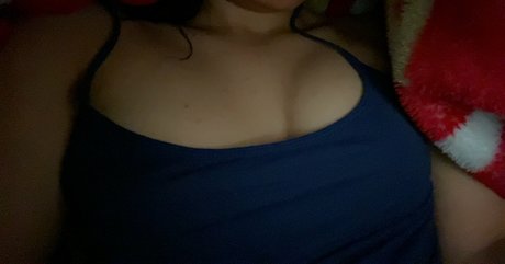 Agnes Inezz pornstar top img