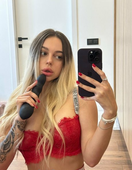 alexaandra vip star free pics