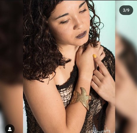 Meghan Lane art model archive