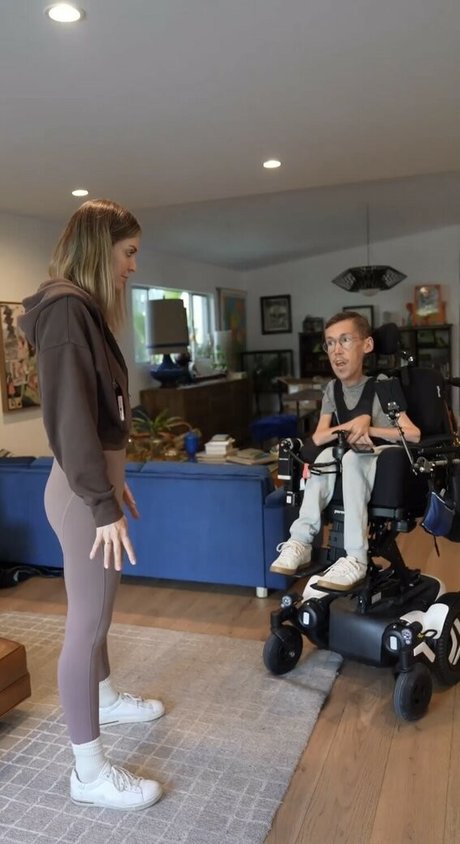 Hannah Alyward star sex gallery