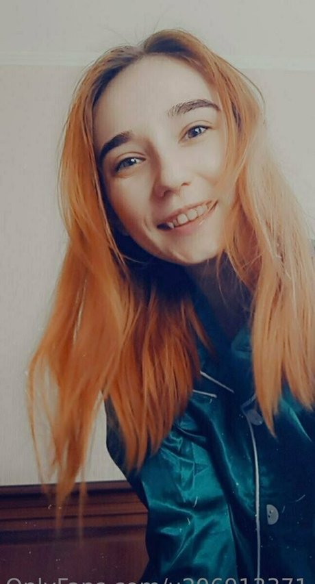 moniiikaaaa star pornographic photos