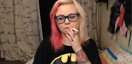 Motherofmemes pornstar hot image