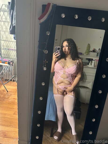 TS Baddie xxx actress pictures