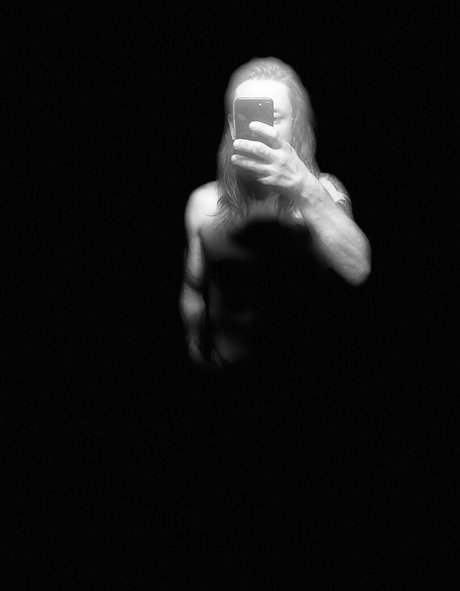 kingofmyhead845 adult model image