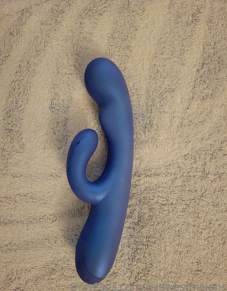 midwestmelons hot model pic