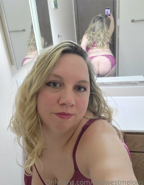 midwestmelons sex pornstar photo