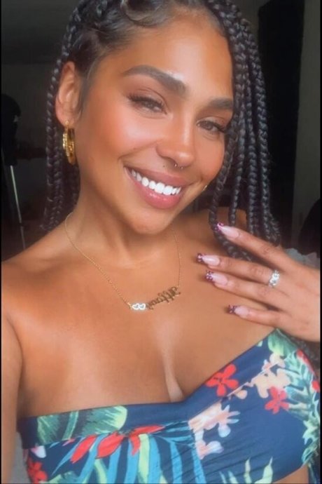 Crazy4mexo naked star galleries