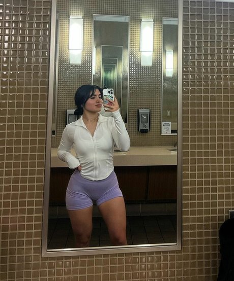 Annette Vasquez star photos