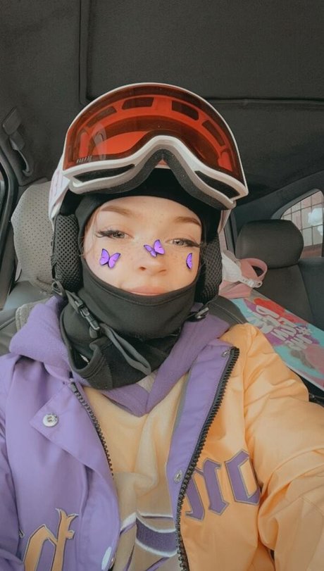 Shadsi erotic pornstar picture