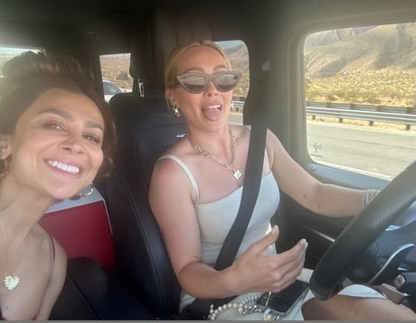 Hillary Duff model porn archive