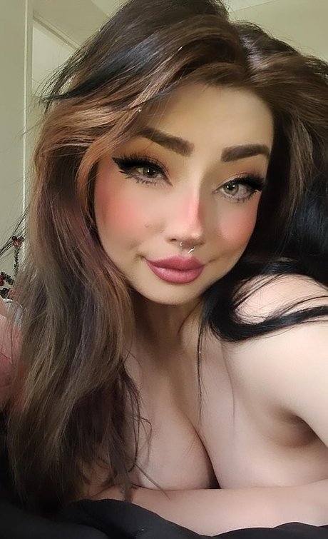 JasminFoxe model erotic img