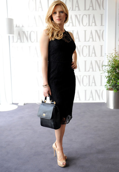 Katheryn Winnick beautiful model gallery