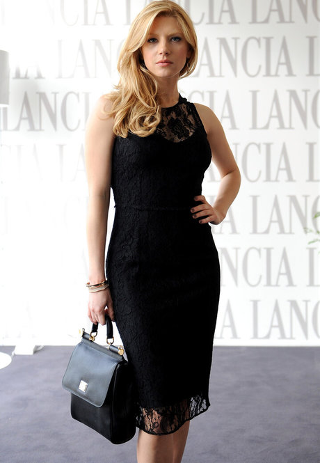 Katheryn Winnick sexy actress photos