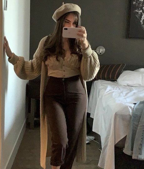 Paladinamber naked pornstar pic