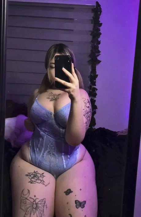 mathildawtf model porn pics