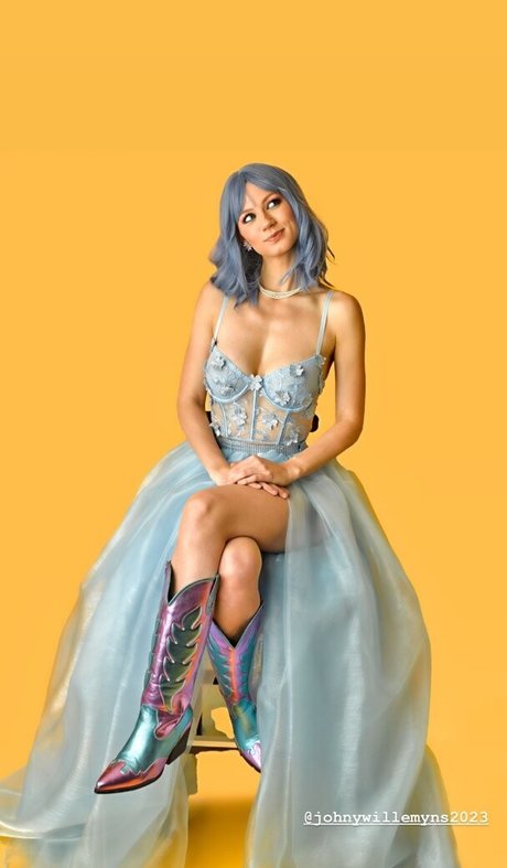 Bo Ackaert hd pornstar image