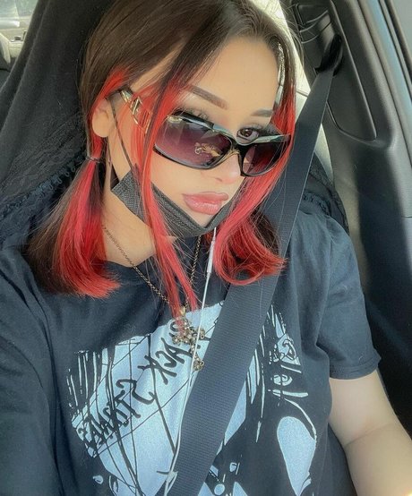 persian onlyfans naked img