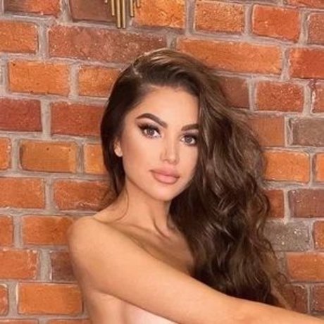 Aurolka Poland model naked galleries