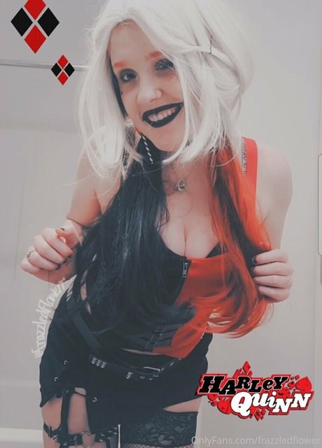 frazzledflower naked star pictures