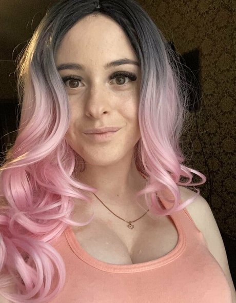 jessboyko model top images