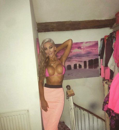 Tamsin Louise Hall pornstar beautiful img