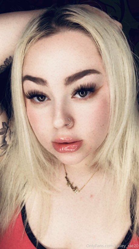 hailey rae20 pretty model photo