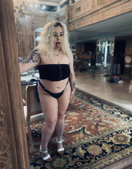 hailey rae20 pornstar xxx gallery